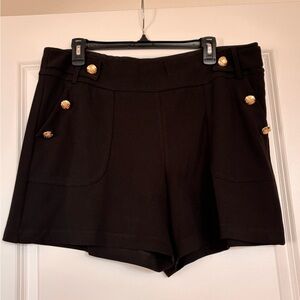 Black shorts, XL